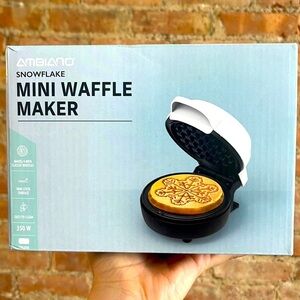 MINI WAFFLE MAKER SNOWFLAKE ❄️